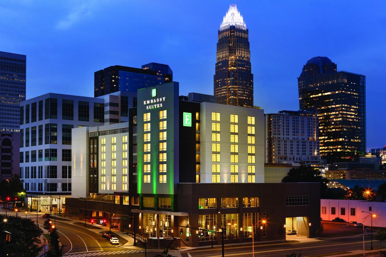 Embassy Suites By Hilton Charlotte Uptown Dış mekan fotoğraf